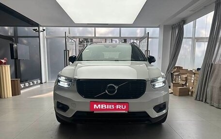 Volvo XC40 I, 2022 год, 3 050 000 рублей, 2 фотография