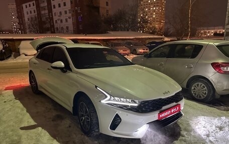 KIA K5, 2021 год, 2 800 000 рублей, 1 фотография