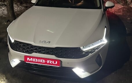 KIA K5, 2021 год, 2 800 000 рублей, 10 фотография