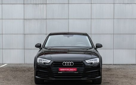 Audi A4, 2017 год, 2 260 000 рублей, 3 фотография