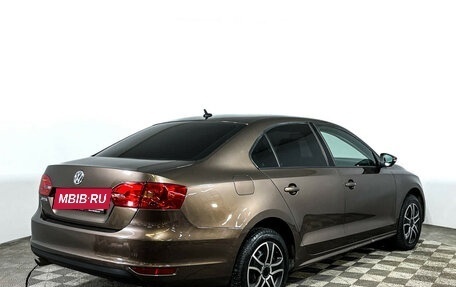 Volkswagen Jetta VI, 2012 год, 997 000 рублей, 5 фотография