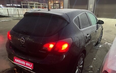 Opel Astra J, 2013 год, 700 000 рублей, 4 фотография