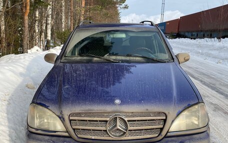 Mercedes-Benz M-Класс, 2000 год, 600 000 рублей, 1 фотография