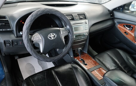 Toyota Camry, 2008 год, 1 329 000 рублей, 11 фотография