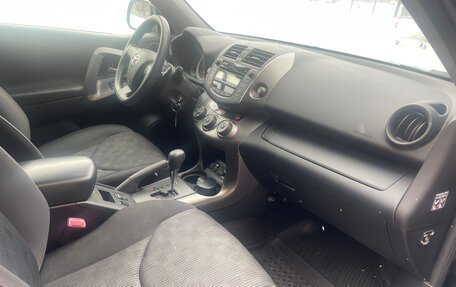 Toyota RAV4, 2011 год, 1 500 000 рублей, 25 фотография