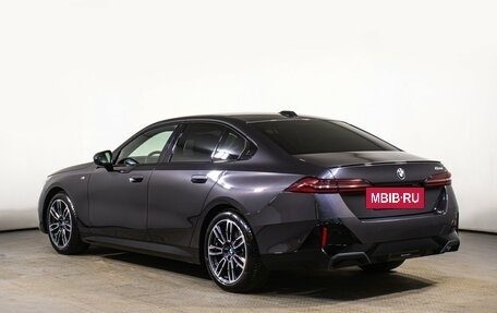 BMW 5 серия, 2023 год, 9 499 000 рублей, 7 фотография