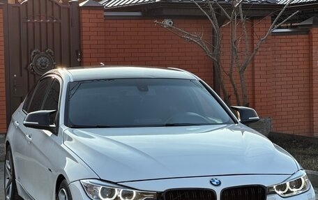 BMW 3 серия, 2011 год, 1 470 000 рублей, 11 фотография