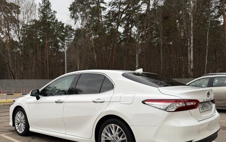 Toyota Camry, 2020 год, 3 700 000 рублей, 11 фотография