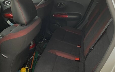 Nissan Juke II, 2012 год, 1 300 000 рублей, 18 фотография