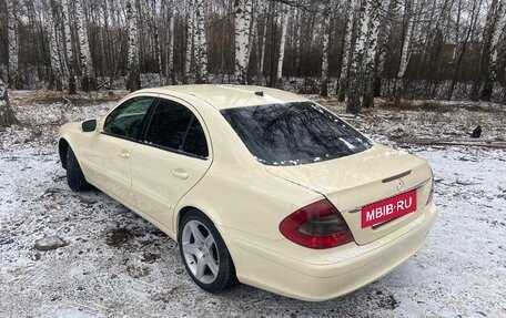 Mercedes-Benz E-Класс, 2007 год, 880 000 рублей, 14 фотография