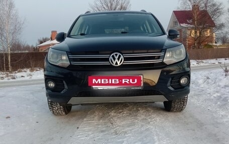 Volkswagen Tiguan I, 2013 год, 1 600 000 рублей, 4 фотография