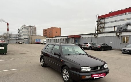 Volkswagen Golf III, 1993 год, 240 000 рублей, 2 фотография