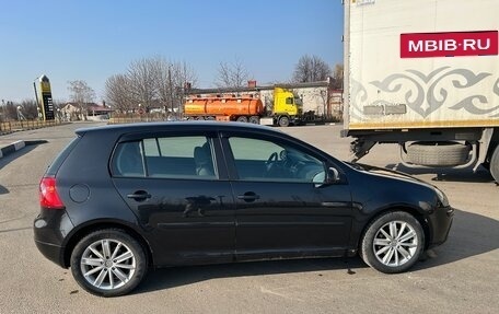 Volkswagen Golf V, 2004 год, 600 000 рублей, 5 фотография