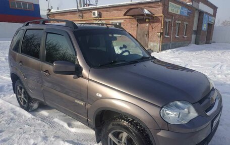Chevrolet Niva I рестайлинг, 2015 год, 800 000 рублей, 6 фотография