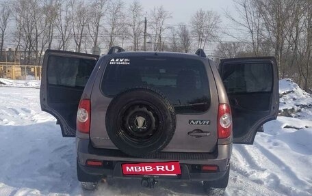 Chevrolet Niva I рестайлинг, 2015 год, 800 000 рублей, 5 фотография