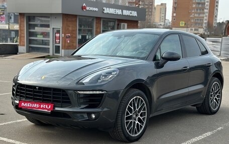 Porsche Macan I рестайлинг, 2017 год, 4 700 000 рублей, 5 фотография