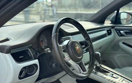 Porsche Macan I рестайлинг, 2017 год, 4 700 000 рублей, 8 фотография