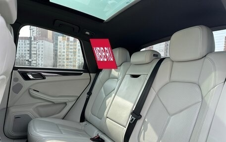 Porsche Macan I рестайлинг, 2017 год, 4 700 000 рублей, 15 фотография