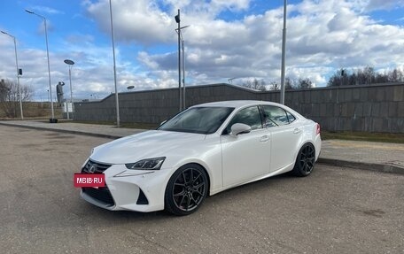 Lexus IS III, 2018 год, 4 100 000 рублей, 28 фотография