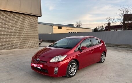 Toyota Prius, 2010 год, 950 000 рублей, 7 фотография