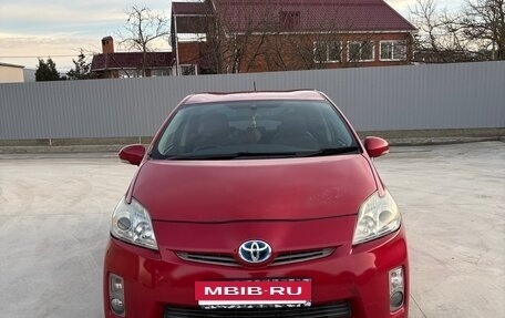 Toyota Prius, 2010 год, 950 000 рублей, 8 фотография