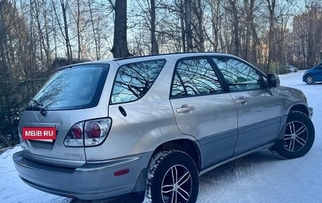 Lexus RX IV рестайлинг, 2001 год, 900 000 рублей, 5 фотография