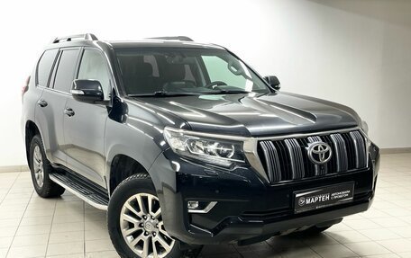 Toyota Land Cruiser Prado 150 рестайлинг 2, 2018 год, 3 989 000 рублей, 3 фотография