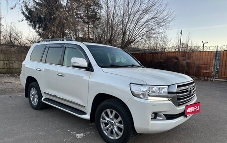 Toyota Land Cruiser 200, 2015 год, 5 200 000 рублей, 1 фотография