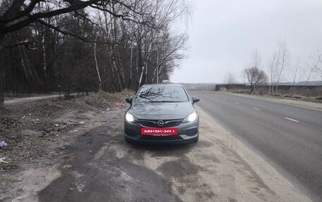 Opel Astra K, 2020 год, 1 720 000 рублей, 6 фотография