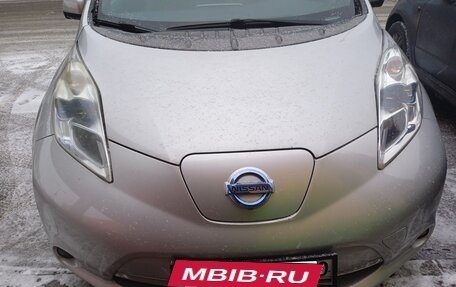 Nissan Leaf I, 2013 год, 1 200 000 рублей, 4 фотография