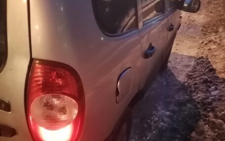 Chevrolet Niva I рестайлинг, 2006 год, 250 000 рублей, 8 фотография