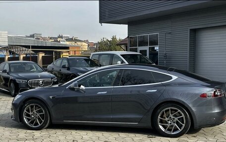 Tesla Model S I, 2020 год, 4 500 000 рублей, 3 фотография