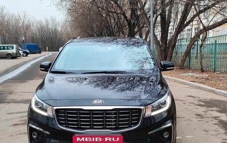 KIA Carnival III, 2019 год, 3 500 000 рублей, 2 фотография