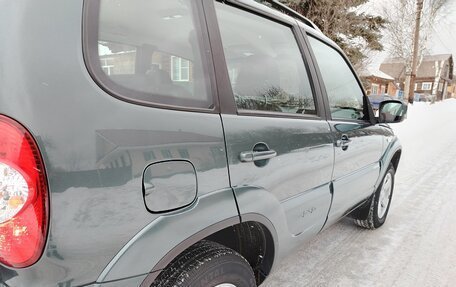 Chevrolet Niva I рестайлинг, 2013 год, 715 000 рублей, 9 фотография