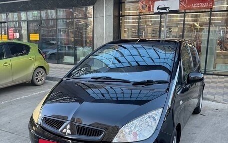 Mitsubishi Colt VI рестайлинг, 2003 год, 450 000 рублей, 2 фотография