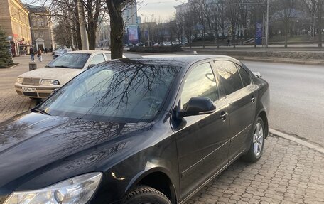 Skoda Octavia, 2011 год, 1 250 000 рублей, 2 фотография