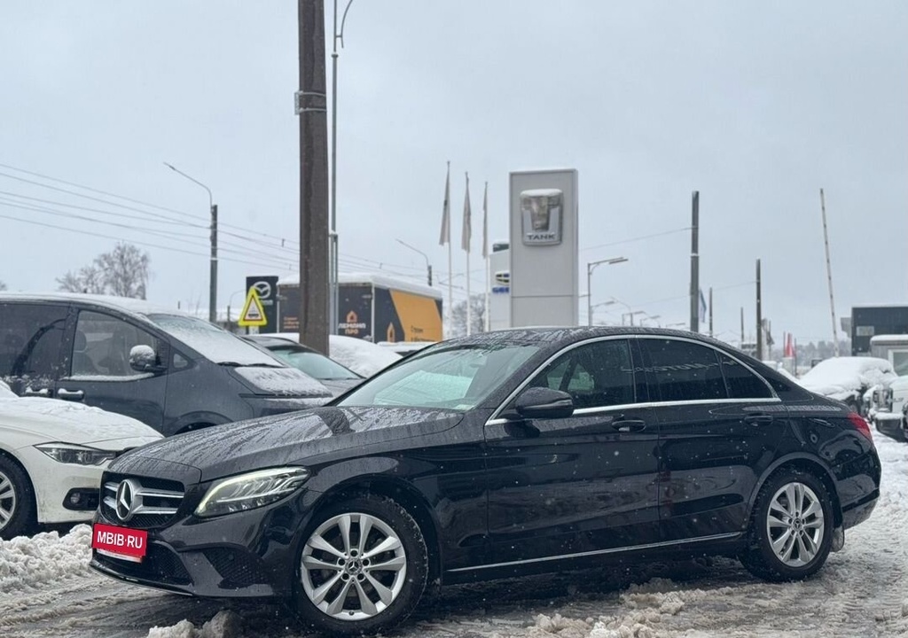 Mercedes-Benz C-Класс, 2019 год, 2 969 000 рублей, 3 фотография