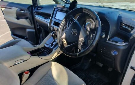 Toyota Vellfire II, 2016 год, 3 600 000 рублей, 17 фотография