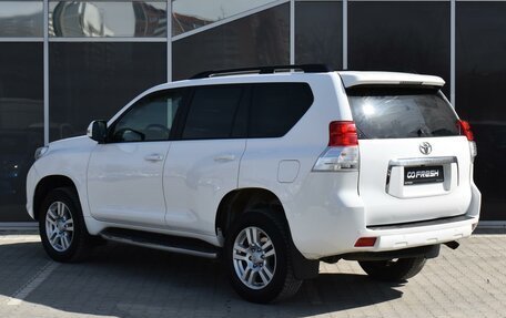 Toyota Land Cruiser Prado 150 рестайлинг 2, 2012 год, 3 230 000 рублей, 2 фотография