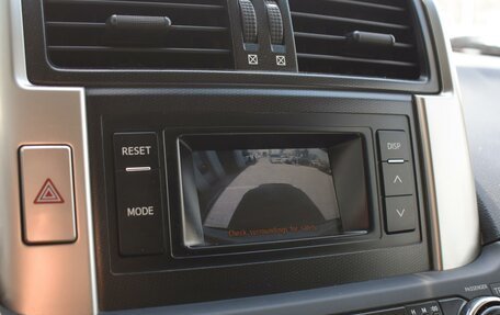Toyota Land Cruiser Prado 150 рестайлинг 2, 2012 год, 3 230 000 рублей, 18 фотография