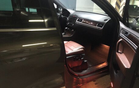 Volkswagen Touareg III, 2016 год, 2 850 000 рублей, 2 фотография