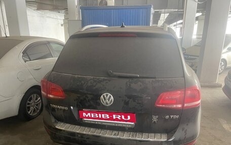 Volkswagen Touareg III, 2013 год, 2 500 000 рублей, 4 фотография