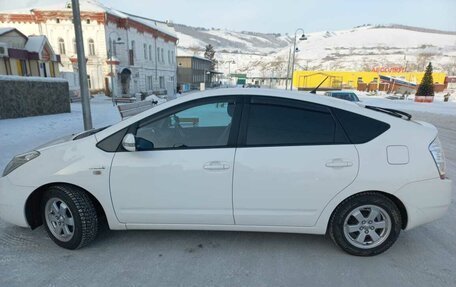 Toyota Prius, 2010 год, 1 400 000 рублей, 6 фотография