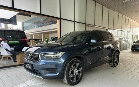 Volvo XC40 I, 2021 год, 1 940 000 рублей, 3 фотография