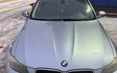 BMW 3 серия, 2010 год, 1 000 000 рублей, 2 фотография