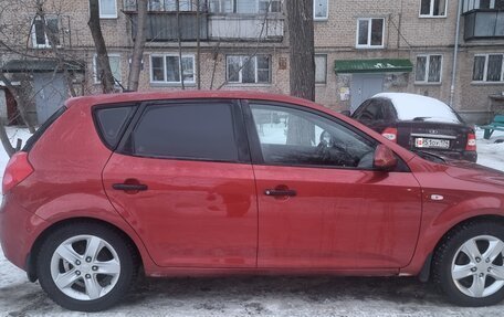 KIA cee'd I рестайлинг, 2008 год, 690 000 рублей, 2 фотография