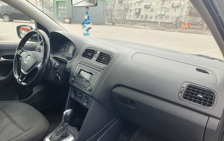 Volkswagen Polo VI (EU Market), 2016 год, 850 000 рублей, 10 фотография