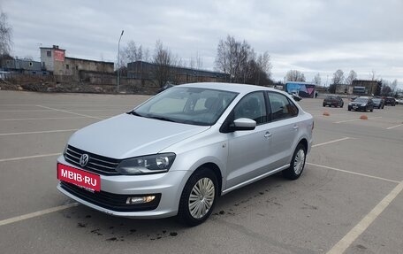 Volkswagen Polo VI (EU Market), 2016 год, 850 000 рублей, 3 фотография