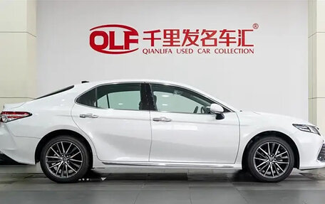 Toyota Camry, 2023 год, 4 045 000 рублей, 9 фотография