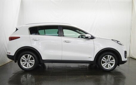 KIA Sportage IV рестайлинг, 2017 год, 1 854 000 рублей, 4 фотография